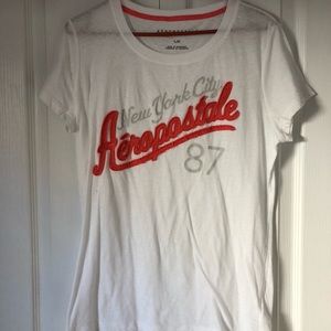 Aeropostale White Logo Graphic Tee